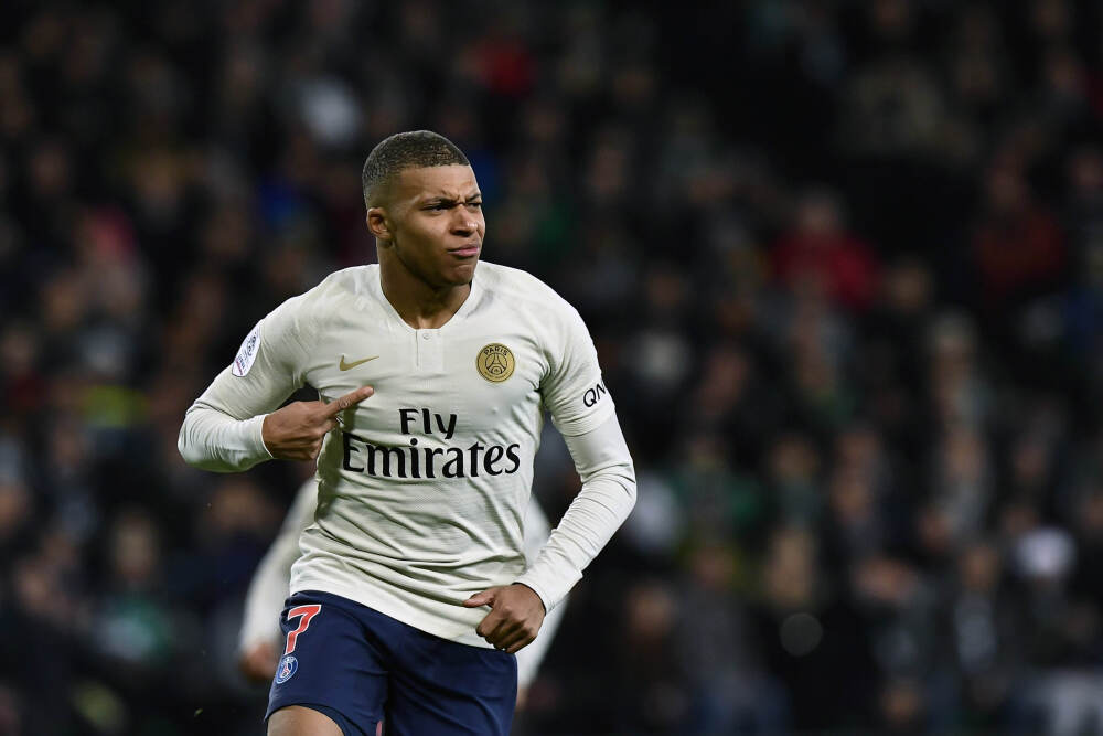 早报：恩德里克租借加盟里昂 米兰与奥里吉解约 枪手进联赛杯4强